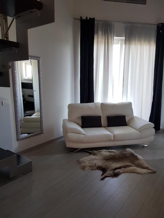 Agriturismo La Torretta 佩斯坎蒂那 外观 照片